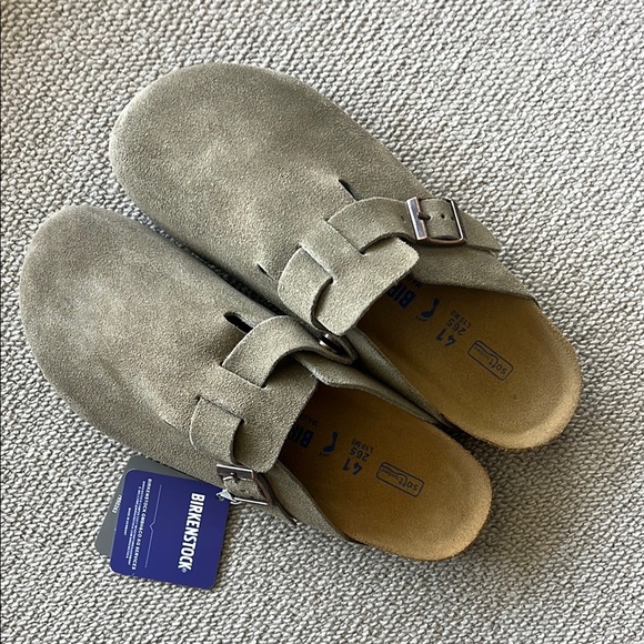 Birkenstock Boston Suede Clogs in taupe - Picture 1 of 2